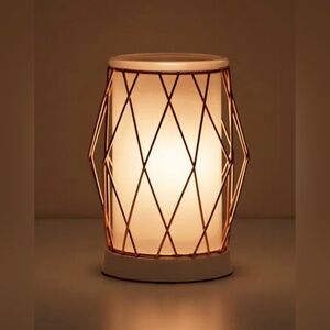 NIB - Scentsy Wire You Blushing Warmer - Rose Gold Geometric Lamp Wax Warmer